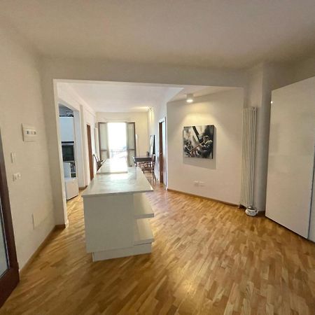 Ferienwohnung Loft Del Pratello Bologna Exterior foto