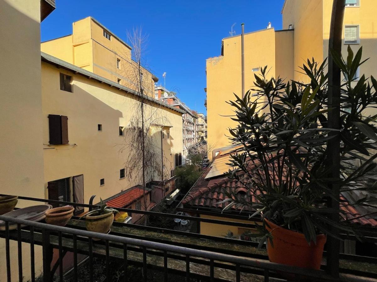Ferienwohnung Loft Del Pratello Bologna Exterior foto
